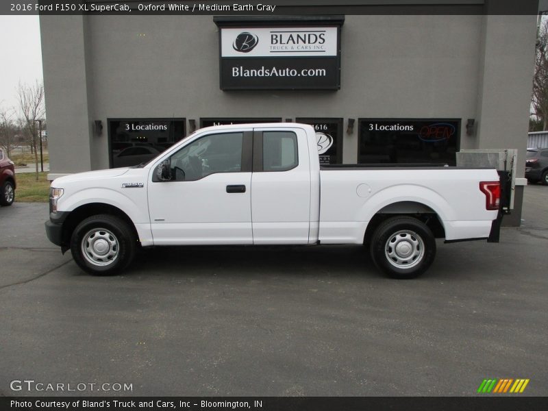 Oxford White / Medium Earth Gray 2016 Ford F150 XL SuperCab