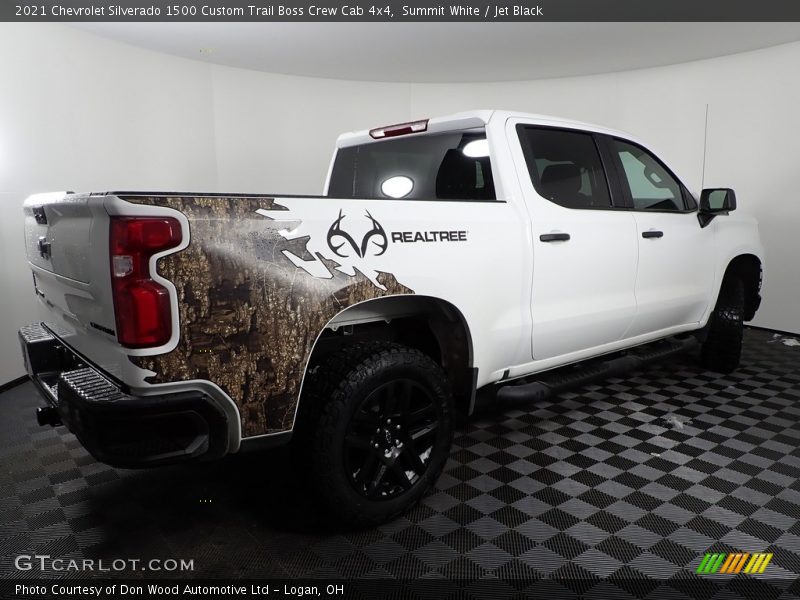 Summit White / Jet Black 2021 Chevrolet Silverado 1500 Custom Trail Boss Crew Cab 4x4