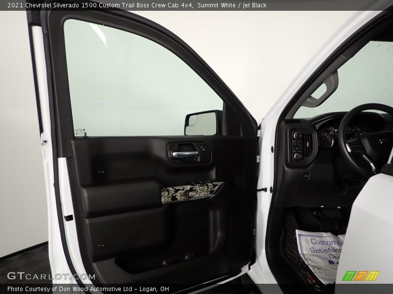 Summit White / Jet Black 2021 Chevrolet Silverado 1500 Custom Trail Boss Crew Cab 4x4