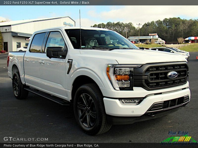 Oxford White / Black 2022 Ford F150 XLT SuperCrew 4x4