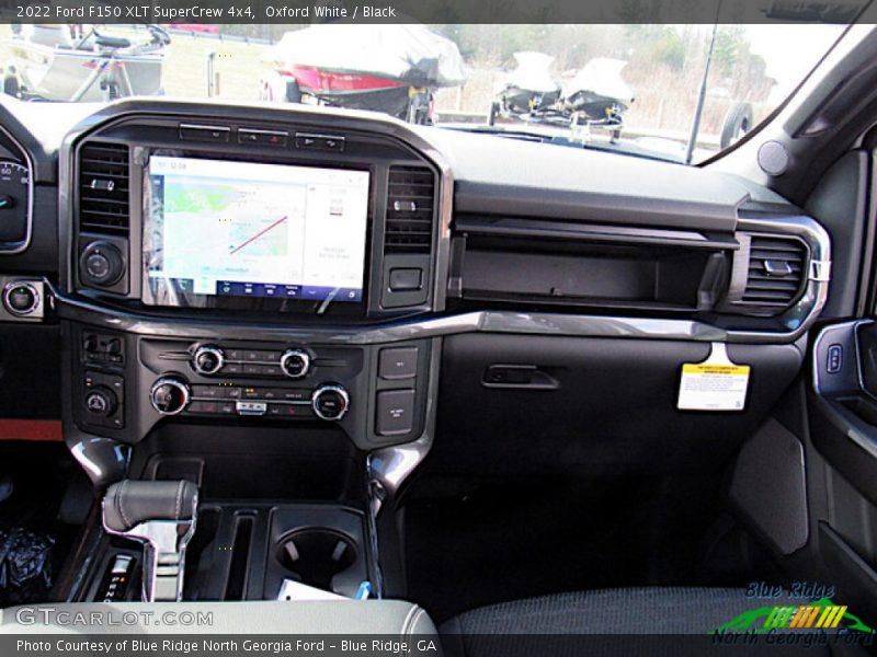 Oxford White / Black 2022 Ford F150 XLT SuperCrew 4x4