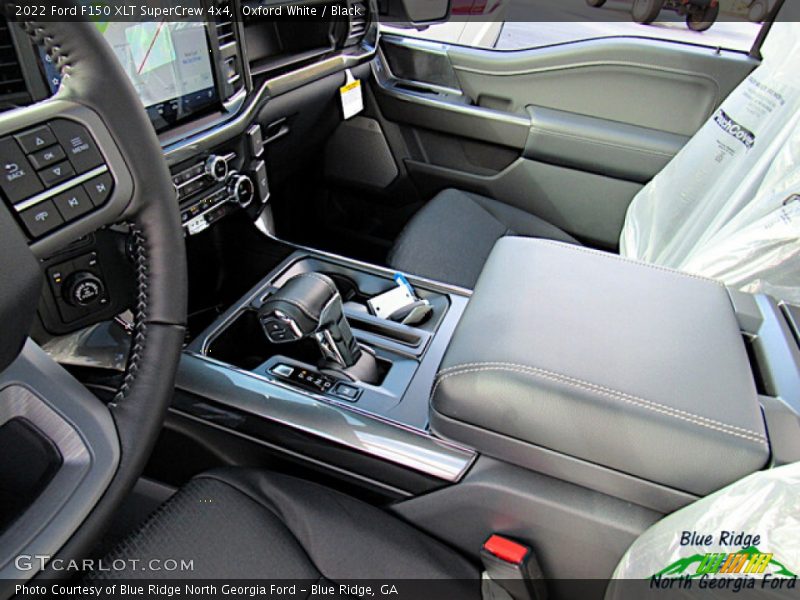 Oxford White / Black 2022 Ford F150 XLT SuperCrew 4x4