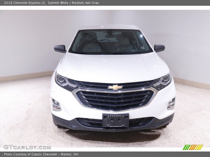 Summit White / Medium Ash Gray 2019 Chevrolet Equinox LS