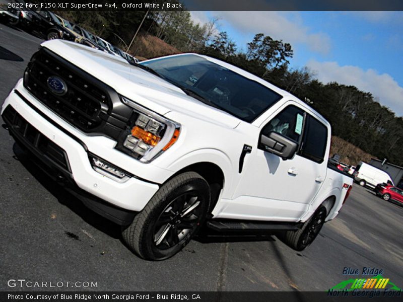 Oxford White / Black 2022 Ford F150 XLT SuperCrew 4x4