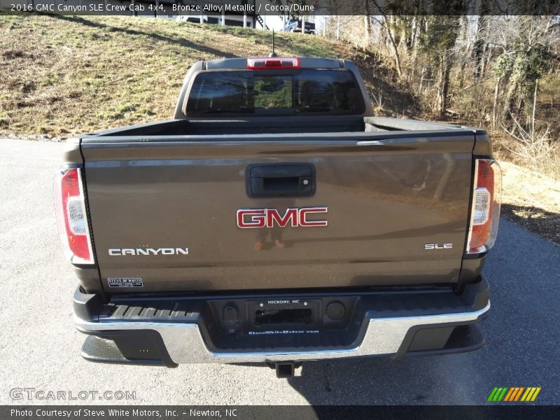 Bronze Alloy Metallic / Cocoa/Dune 2016 GMC Canyon SLE Crew Cab 4x4