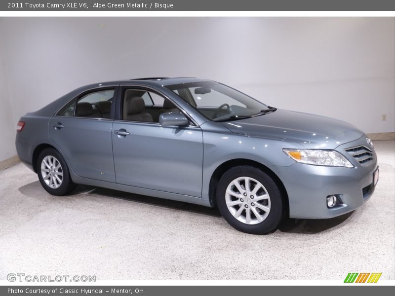 Aloe Green Metallic / Bisque 2011 Toyota Camry XLE V6