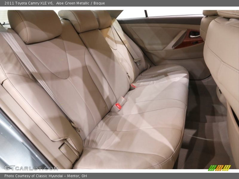 Aloe Green Metallic / Bisque 2011 Toyota Camry XLE V6