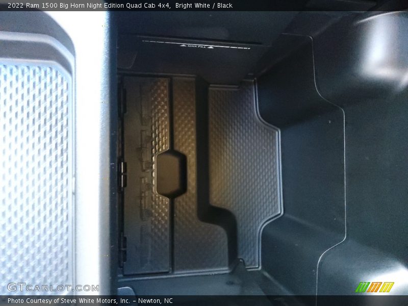 Bright White / Black 2022 Ram 1500 Big Horn Night Edition Quad Cab 4x4