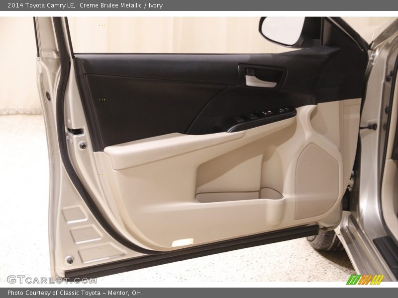 Creme Brulee Metallic / Ivory 2014 Toyota Camry LE