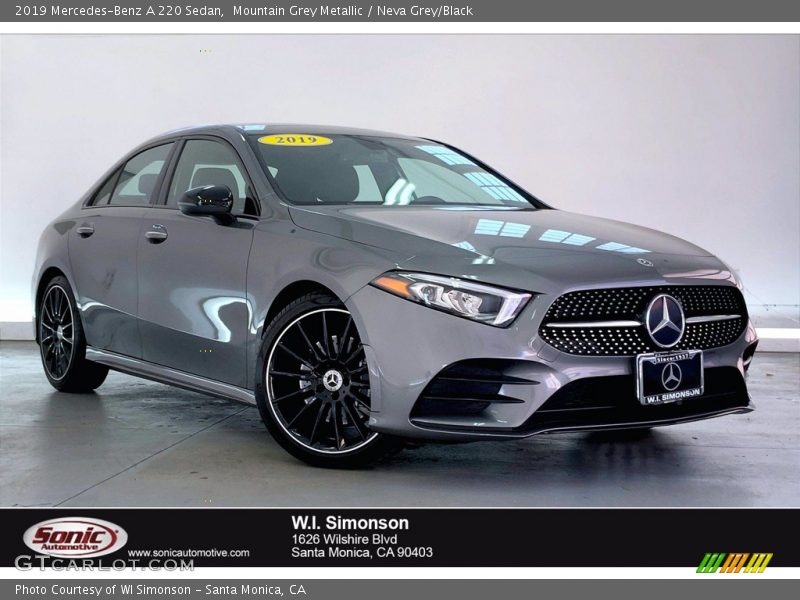 Mountain Grey Metallic / Neva Grey/Black 2019 Mercedes-Benz A 220 Sedan