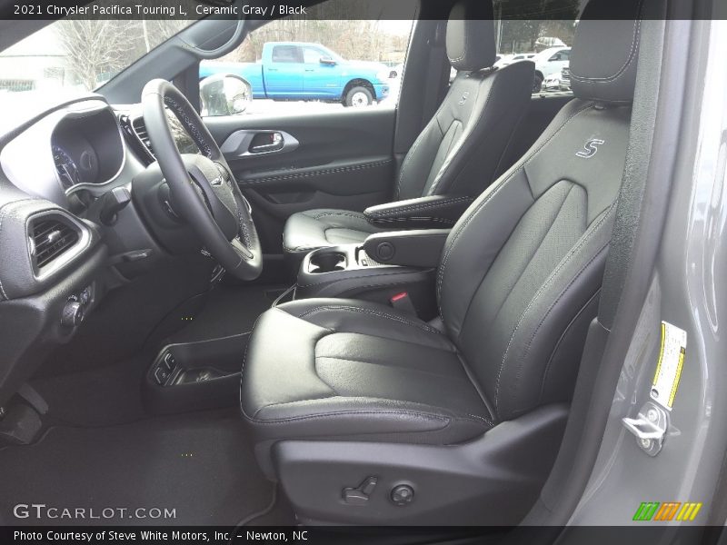 Ceramic Gray / Black 2021 Chrysler Pacifica Touring L