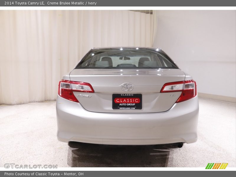 Creme Brulee Metallic / Ivory 2014 Toyota Camry LE