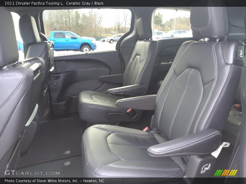 Ceramic Gray / Black 2021 Chrysler Pacifica Touring L