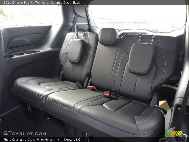 Ceramic Gray / Black 2021 Chrysler Pacifica Touring L
