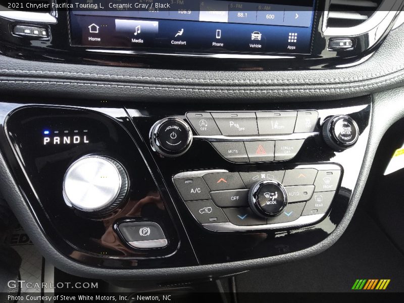 Ceramic Gray / Black 2021 Chrysler Pacifica Touring L