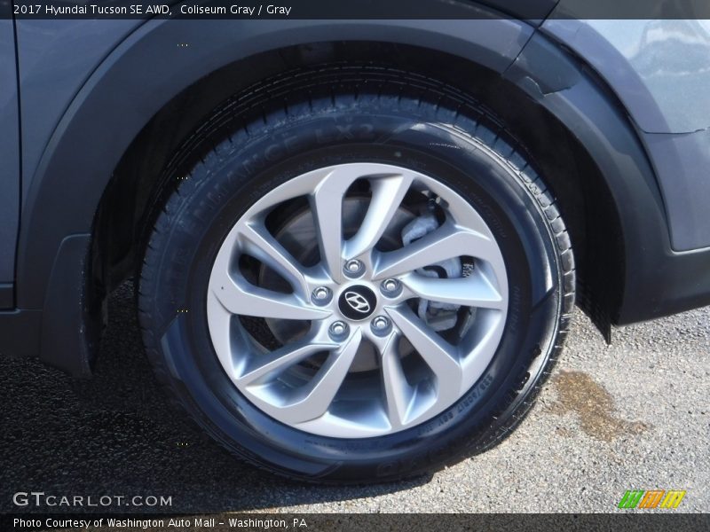 Coliseum Gray / Gray 2017 Hyundai Tucson SE AWD