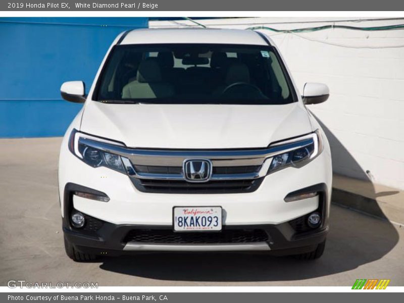 White Diamond Pearl / Beige 2019 Honda Pilot EX