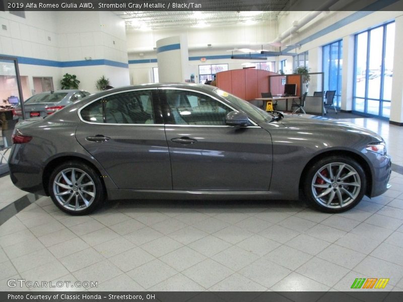 Stromboli Gray Metallic / Black/Tan 2019 Alfa Romeo Giulia AWD