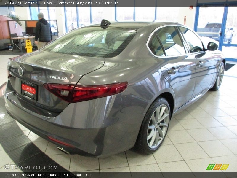 Stromboli Gray Metallic / Black/Tan 2019 Alfa Romeo Giulia AWD