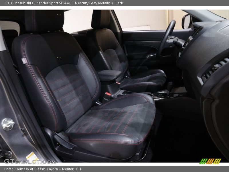 Mercury Gray Metallic / Black 2018 Mitsubishi Outlander Sport SE AWC