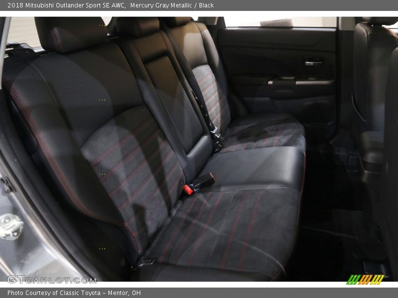 Mercury Gray Metallic / Black 2018 Mitsubishi Outlander Sport SE AWC