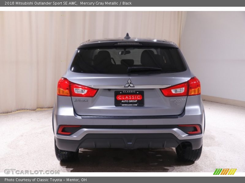 Mercury Gray Metallic / Black 2018 Mitsubishi Outlander Sport SE AWC