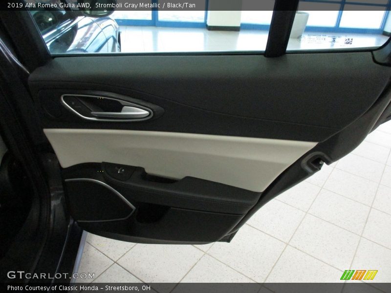 Stromboli Gray Metallic / Black/Tan 2019 Alfa Romeo Giulia AWD