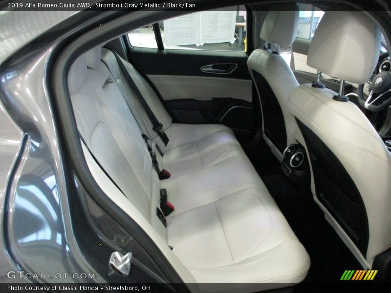 Stromboli Gray Metallic / Black/Tan 2019 Alfa Romeo Giulia AWD