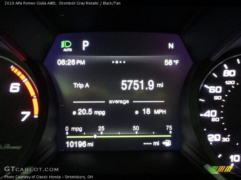Stromboli Gray Metallic / Black/Tan 2019 Alfa Romeo Giulia AWD