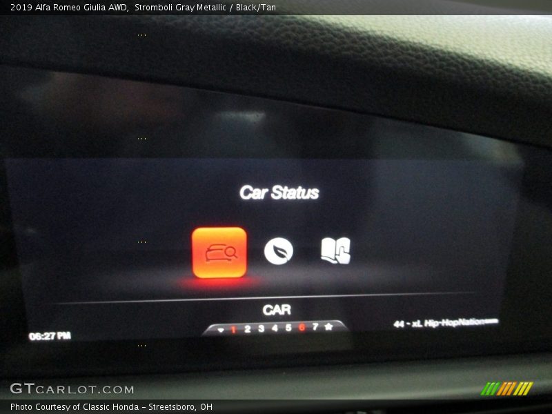 Stromboli Gray Metallic / Black/Tan 2019 Alfa Romeo Giulia AWD