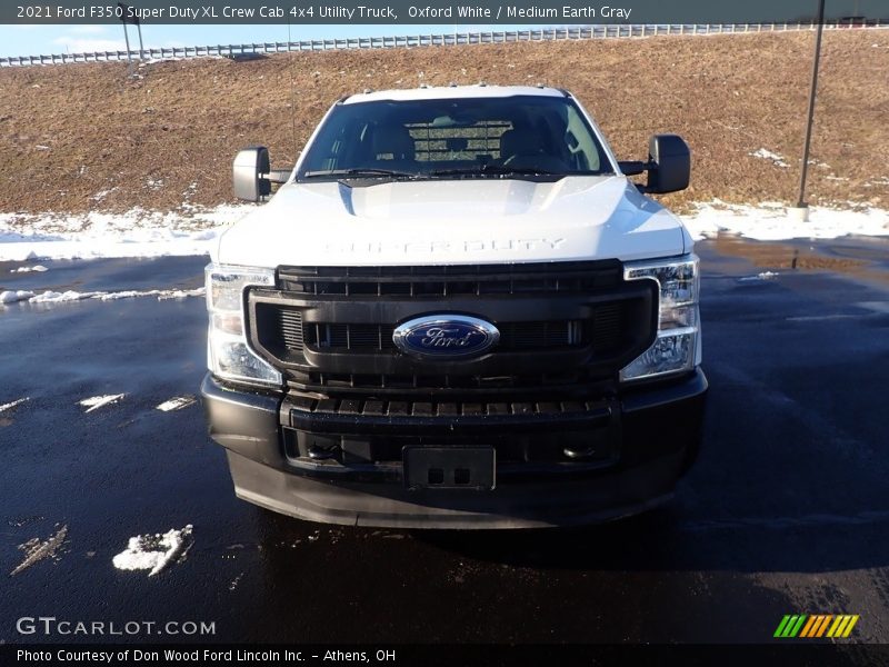 Oxford White / Medium Earth Gray 2021 Ford F350 Super Duty XL Crew Cab 4x4 Utility Truck