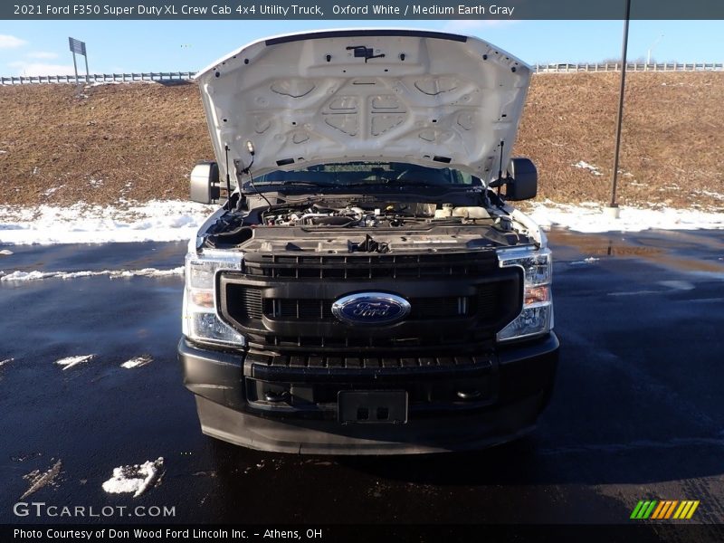Oxford White / Medium Earth Gray 2021 Ford F350 Super Duty XL Crew Cab 4x4 Utility Truck