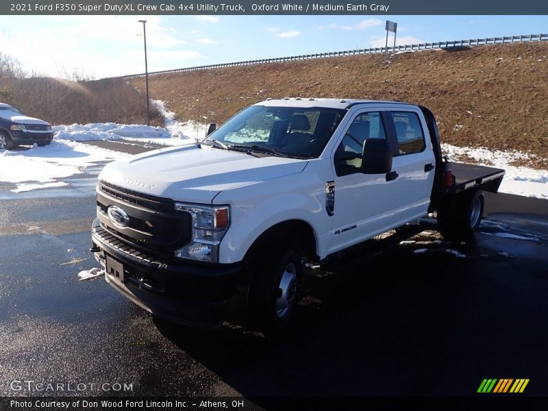 Oxford White / Medium Earth Gray 2021 Ford F350 Super Duty XL Crew Cab 4x4 Utility Truck