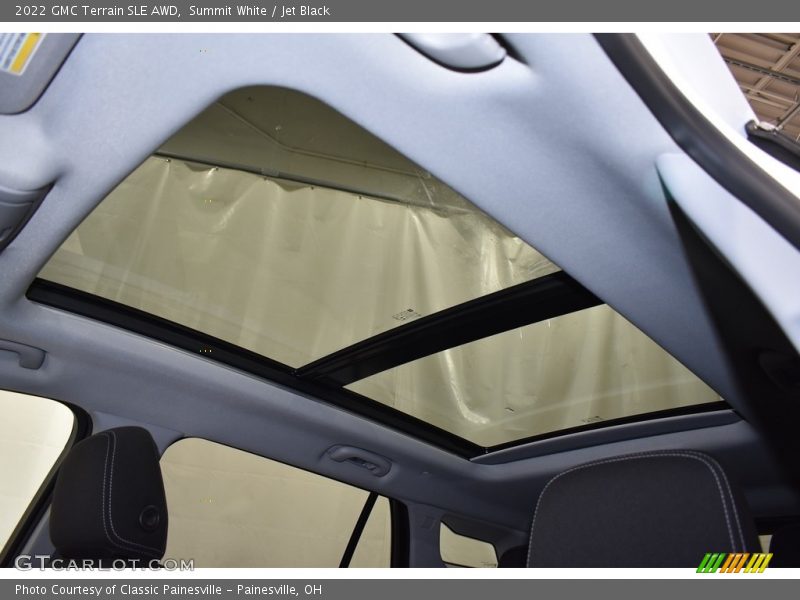 Summit White / Jet Black 2022 GMC Terrain SLE AWD