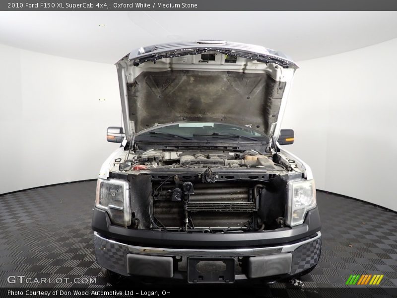 Oxford White / Medium Stone 2010 Ford F150 XL SuperCab 4x4