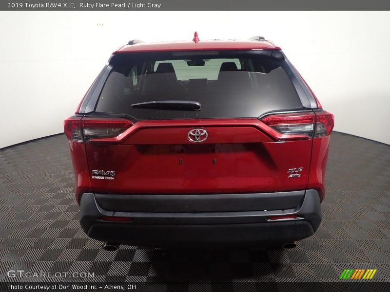 Ruby Flare Pearl / Light Gray 2019 Toyota RAV4 XLE