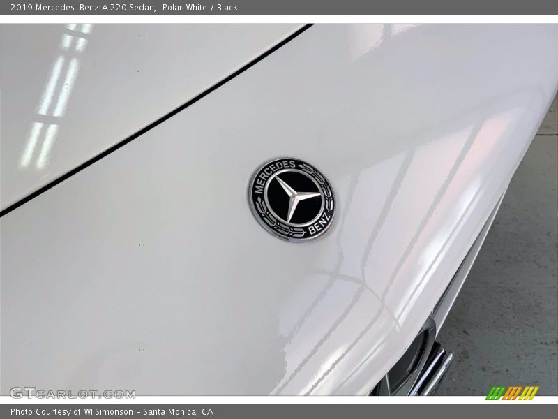 Polar White / Black 2019 Mercedes-Benz A 220 Sedan