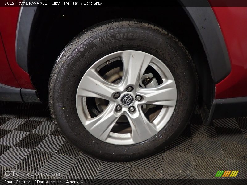 Ruby Flare Pearl / Light Gray 2019 Toyota RAV4 XLE