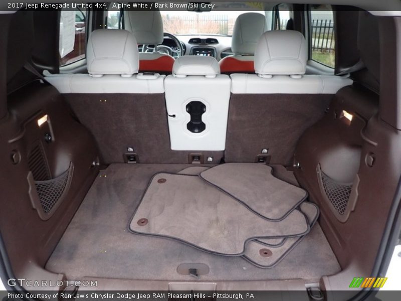 Alpine White / Bark Brown/Ski Grey 2017 Jeep Renegade Limited 4x4