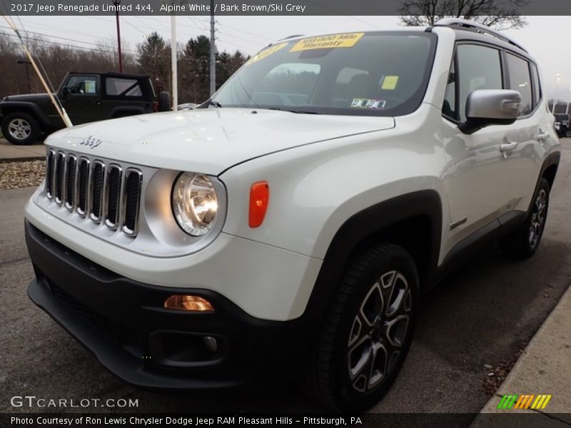 Alpine White / Bark Brown/Ski Grey 2017 Jeep Renegade Limited 4x4