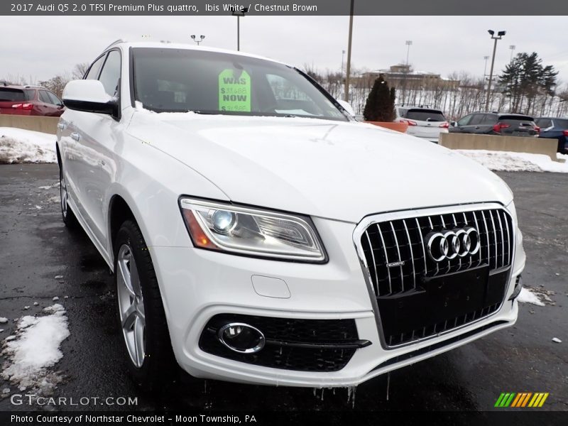 Ibis White / Chestnut Brown 2017 Audi Q5 2.0 TFSI Premium Plus quattro