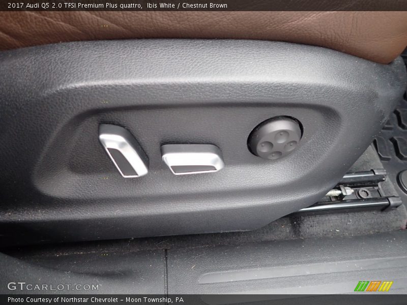 Ibis White / Chestnut Brown 2017 Audi Q5 2.0 TFSI Premium Plus quattro