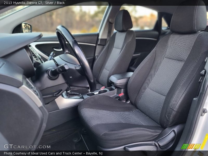 Silver / Black 2013 Hyundai Elantra GT