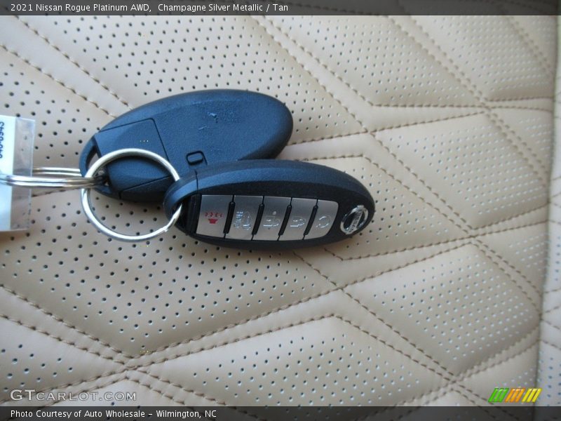 Champagne Silver Metallic / Tan 2021 Nissan Rogue Platinum AWD