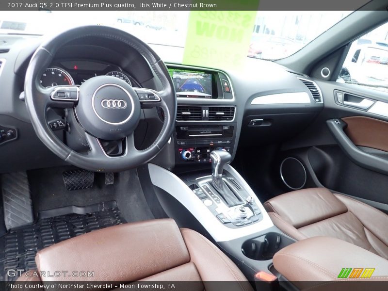  2017 Q5 2.0 TFSI Premium Plus quattro Chestnut Brown Interior