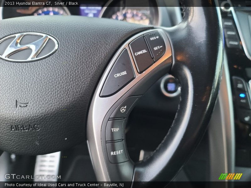 Silver / Black 2013 Hyundai Elantra GT