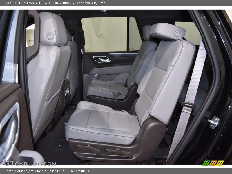 Onyx Black / Dark Walnut/Slate 2022 GMC Yukon SLT 4WD