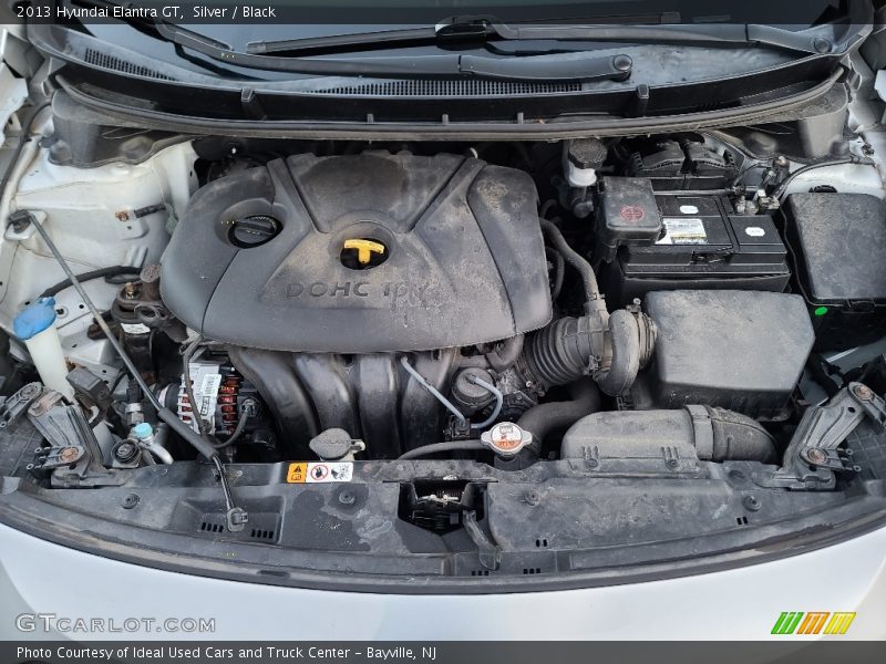 Silver / Black 2013 Hyundai Elantra GT