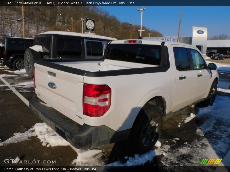 Oxford White / Black Onyx/Medium Dark Slate 2022 Ford Maverick XLT AWD