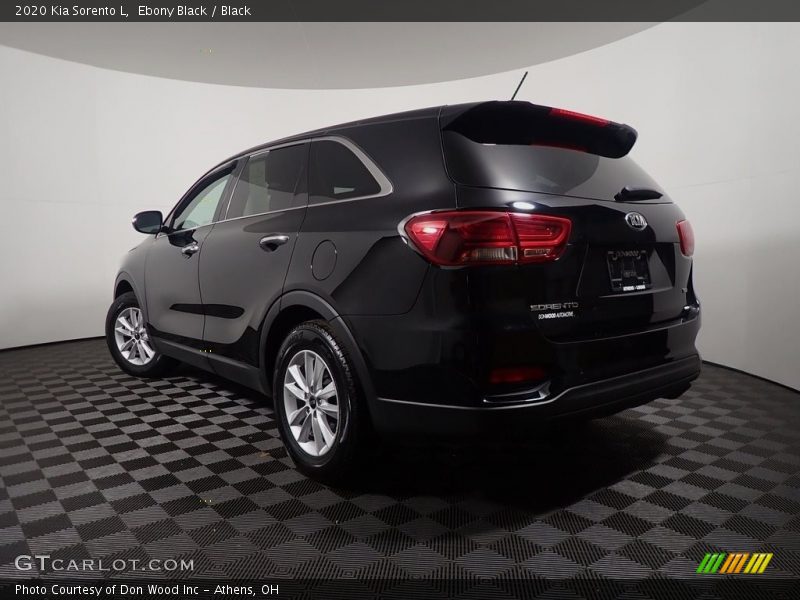 Ebony Black / Black 2020 Kia Sorento L
